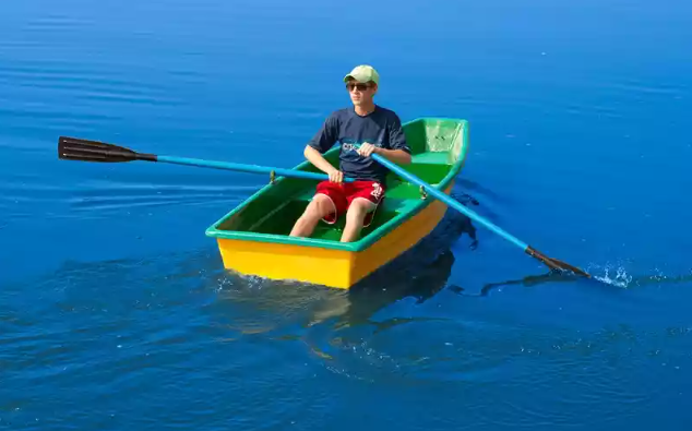 Стеклопластиковая лодка Малютка в Ульяновске