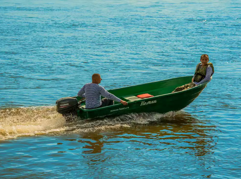 Стеклопластиковая лодка Neman-340 (тримаран) в Ульяновске