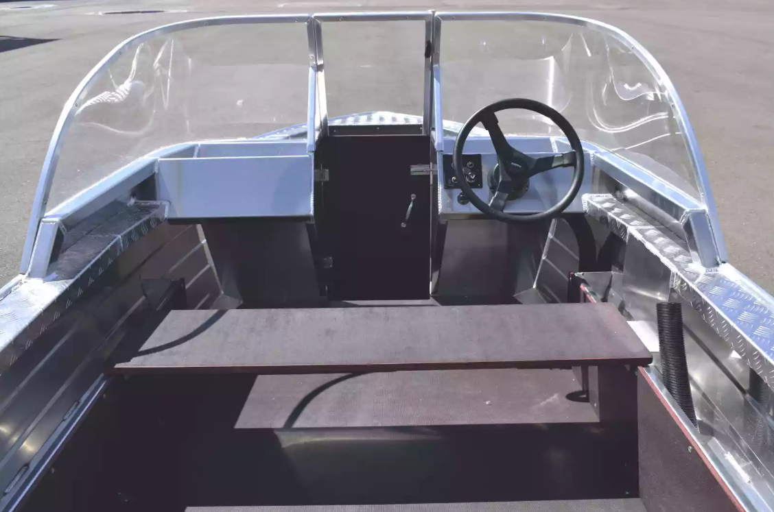 Алюминиевая лодка Wyatboat-390 DCM в Ульяновске