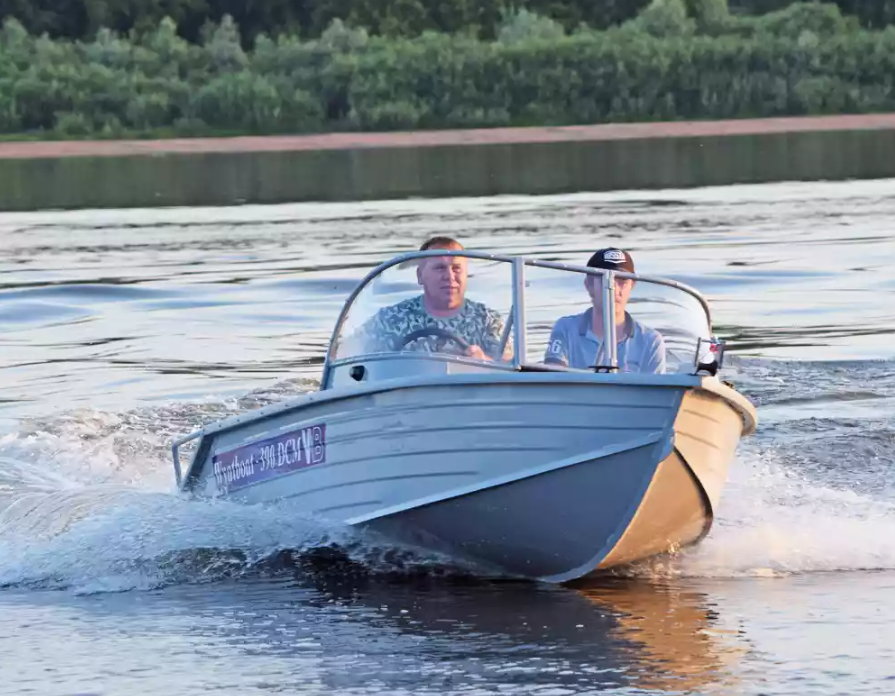 Алюминиевая лодка Wyatboat-390 DCM в Ульяновске