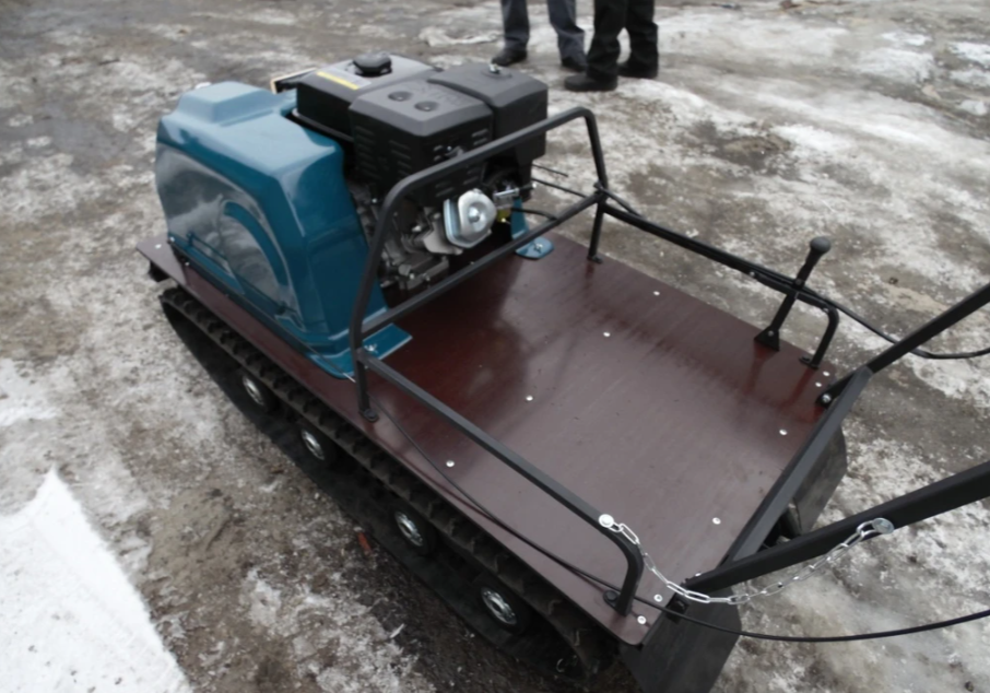 Мотобуксировщик AhtaR LR13 с реверс-вариатором Буран (задний ход) в Ульяновске