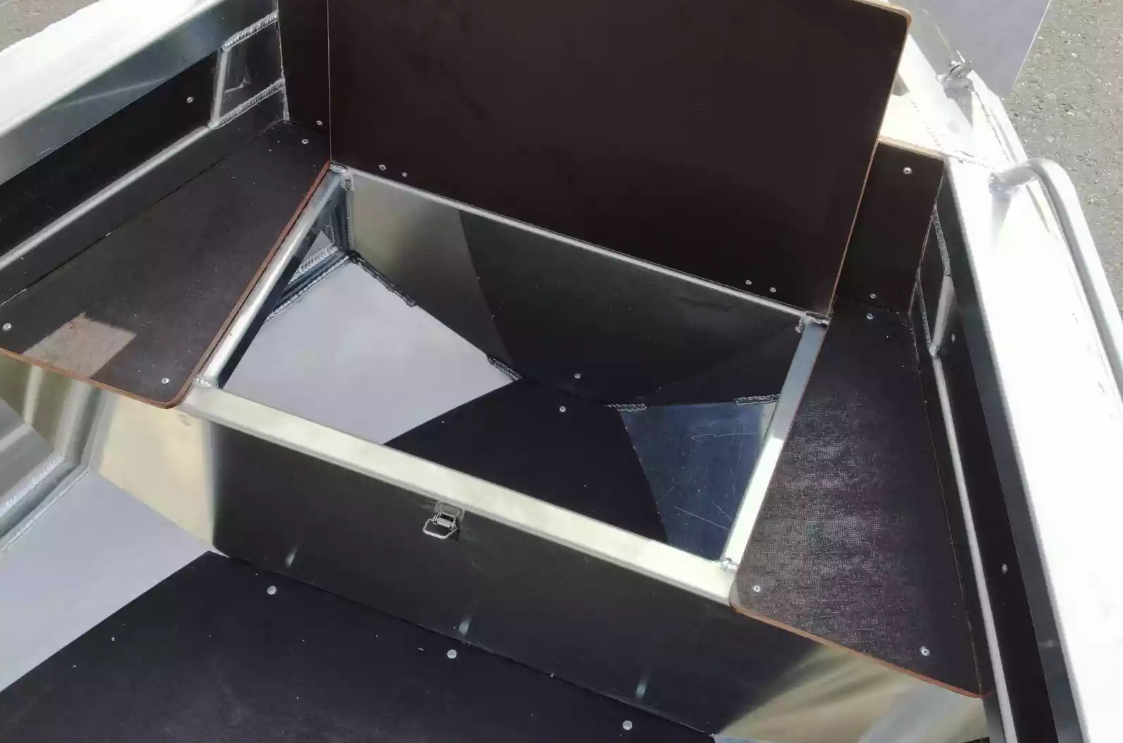 Алюминиевая лодка  Неман-480 Р в Ульяновске