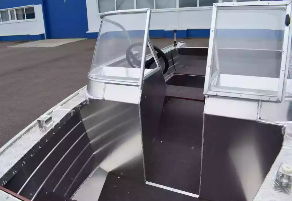 Алюминиевая лодка Wyatboat-390 DCM Увеличенный борт в Ульяновске
