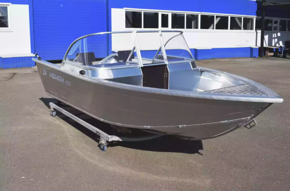Алюминиевая лодка  Неман-400 DCM в Ульяновске