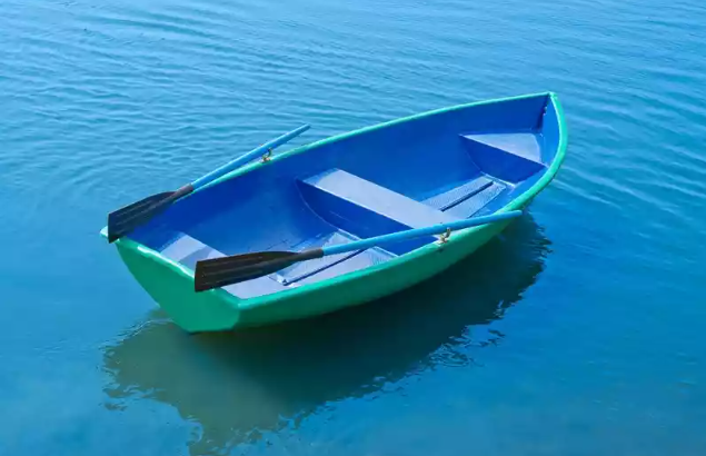 Стеклопластиковая лодка Дельфин в Ульяновске