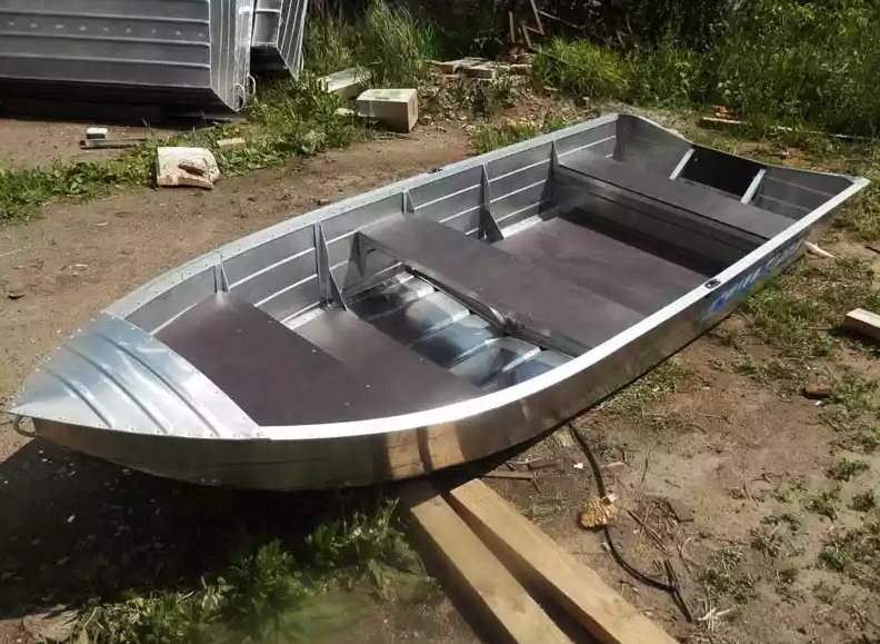 Алюминиевая лодка Вятка-Профи 37 в Ульяновске
