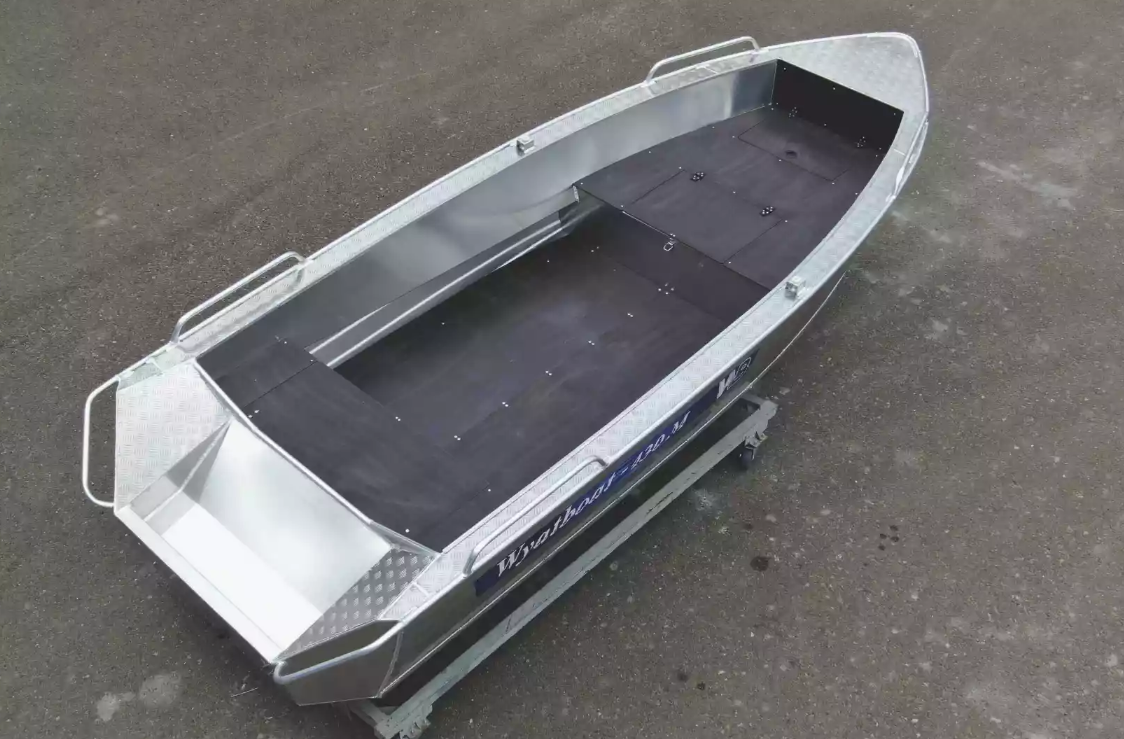 Алюминиевая лодка  Wyatboat-430М FISH в Ульяновске
