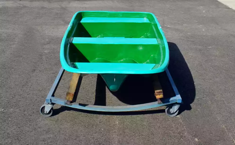 Стеклопластиковая лодка Старт (тримаран) в Ульяновске