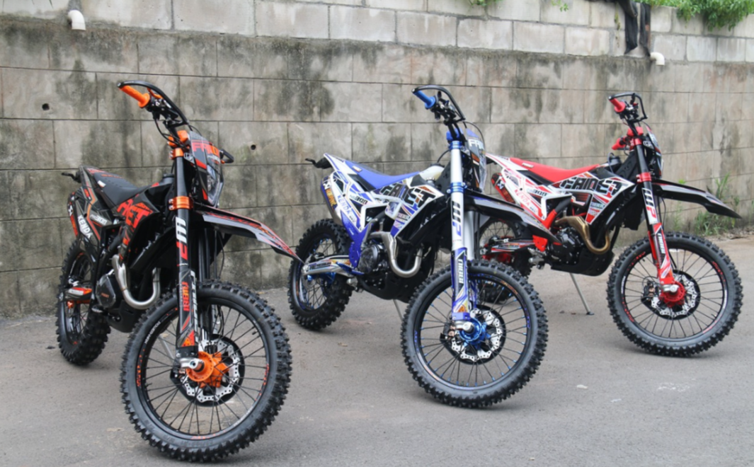 Кроссовый мотоцикл FAIDET NC300S ULTRA WP в Ульяновске