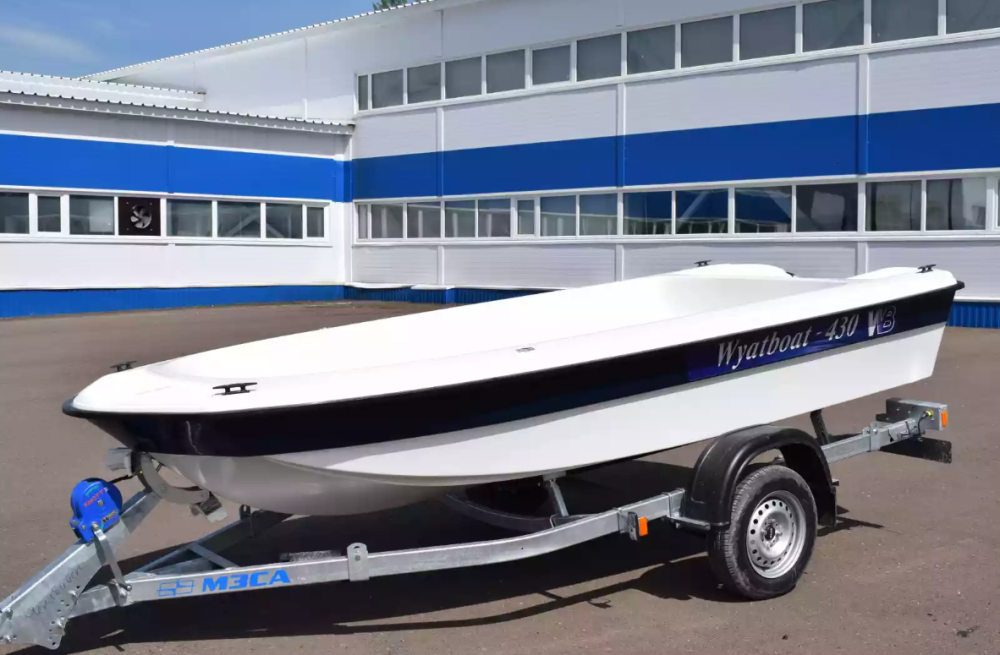 Стеклопластиковая лодка Wyatboat 430 тримаран в Ульяновске