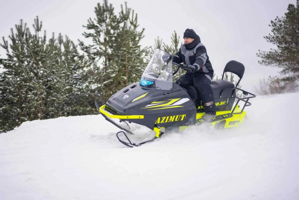 Миниснегоход Бурлак Азимут 24 л.с. , эл.запуск, реверс, тормоз гидравл, капот черный в Ульяновске