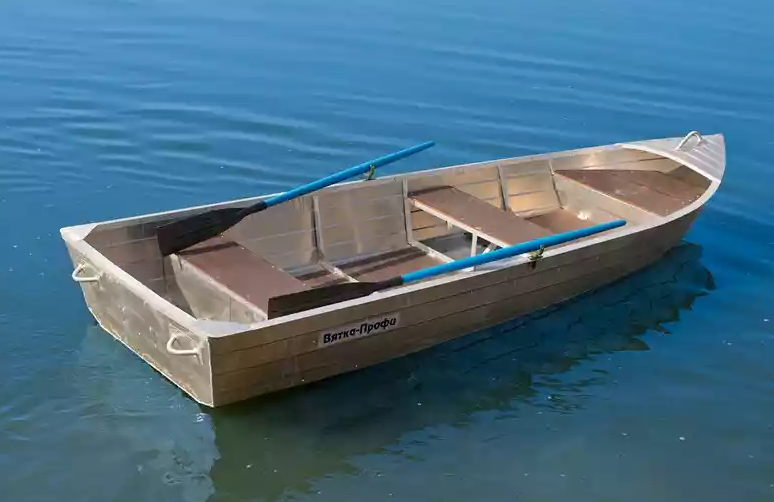 Алюминиевая лодка Вятка-Профи 32 в Ульяновске