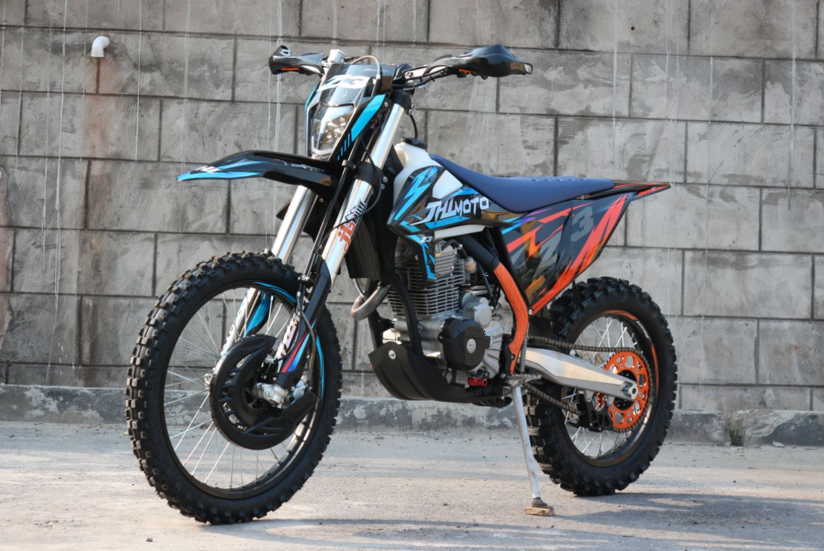 Мотоцикл JHLMOTO JHL Z3 CB250 (172FMM-3A) в Ульяновске