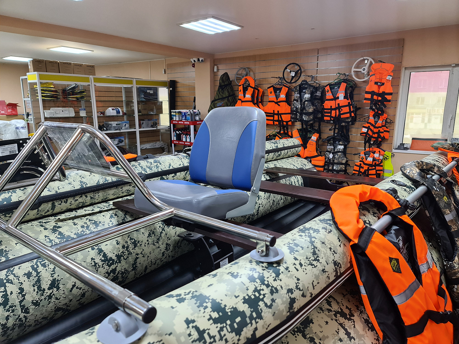 КРЕСЛО МЯГКОЕ РАСКЛАДНОЕ С ПОВОРОТНЫМ МЕХАНИЗМОМ ДЛЯ ЛОДОК в Ульяновске