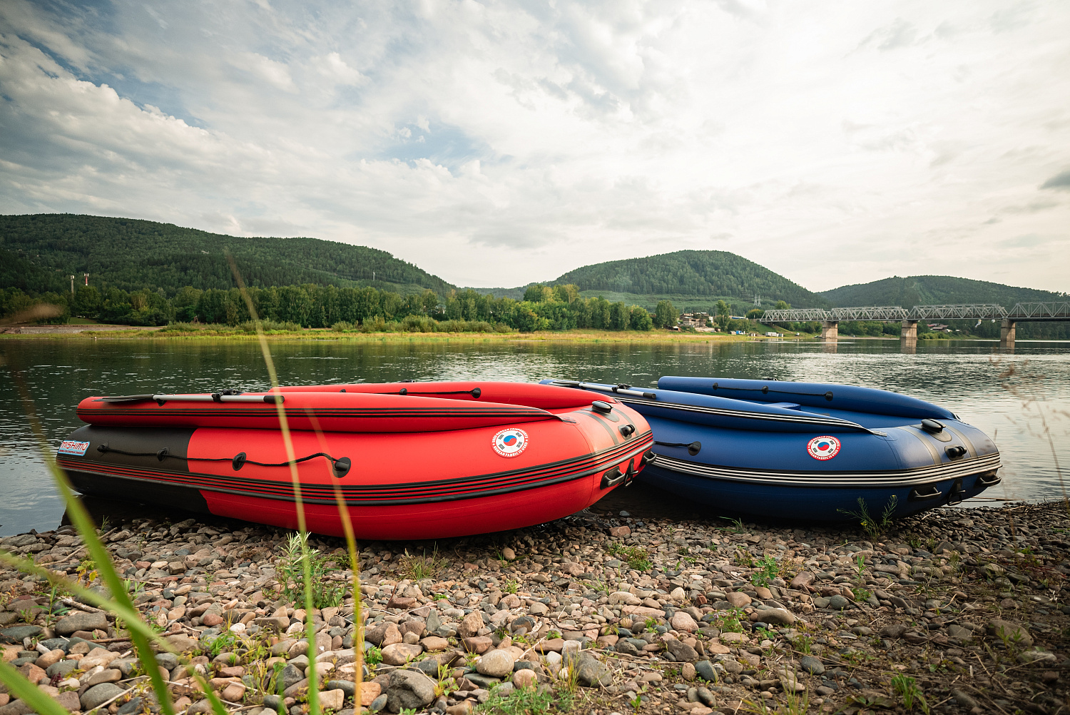 Лодка MISHIMO RIVER FJET PRO 430  под водомет в Ульяновске