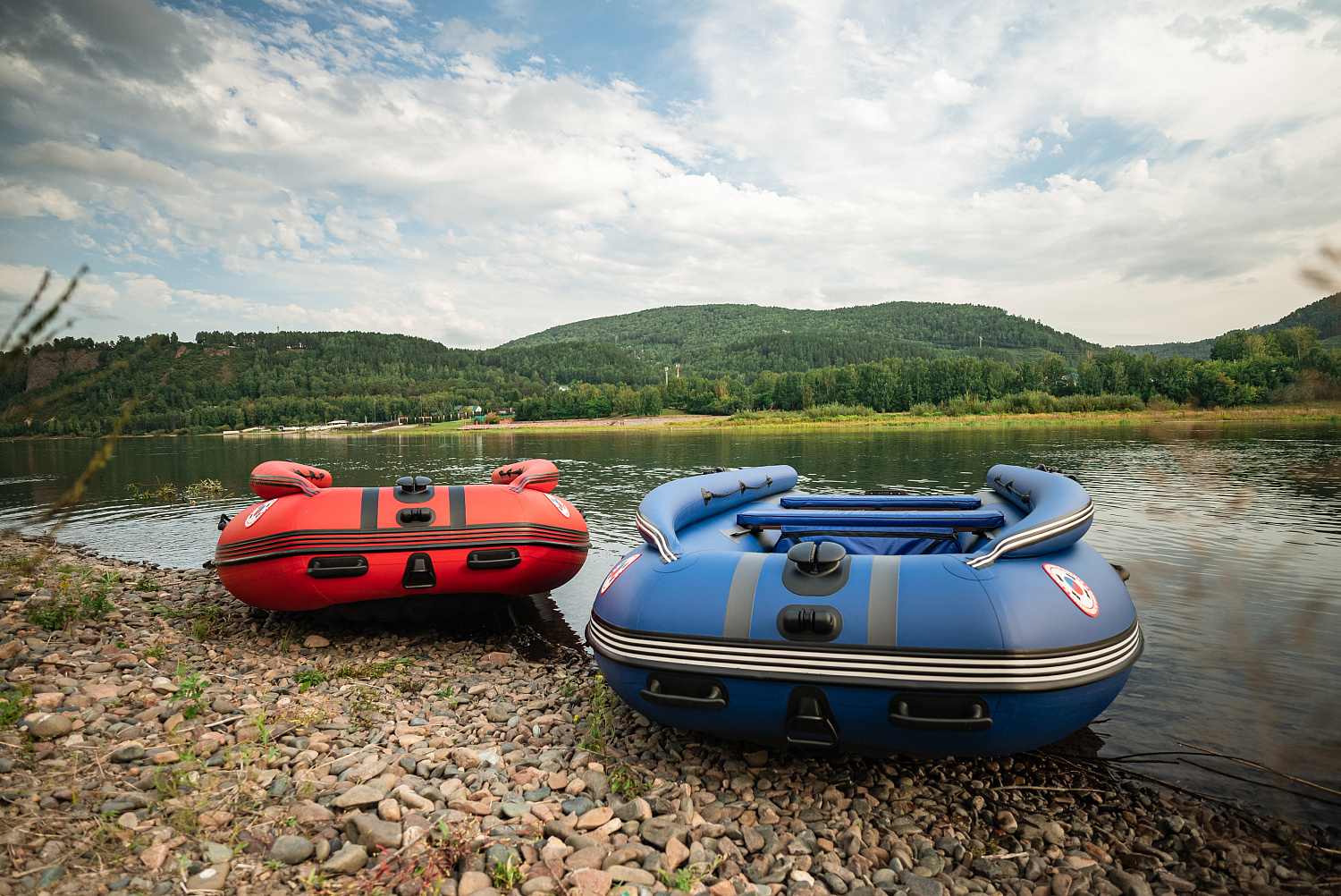 Лодка MISHIMO RIVER FJET PRO 430  под водомет в Ульяновске