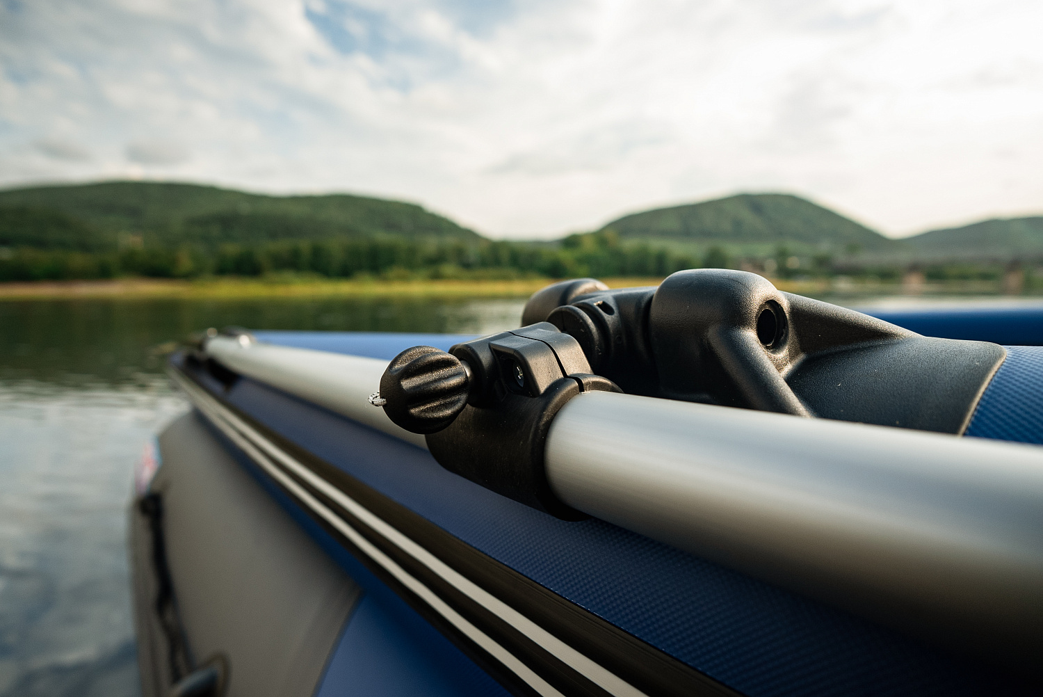 Лодка MISHIMO RIVER FJET PRO 430  под водомет в Ульяновске