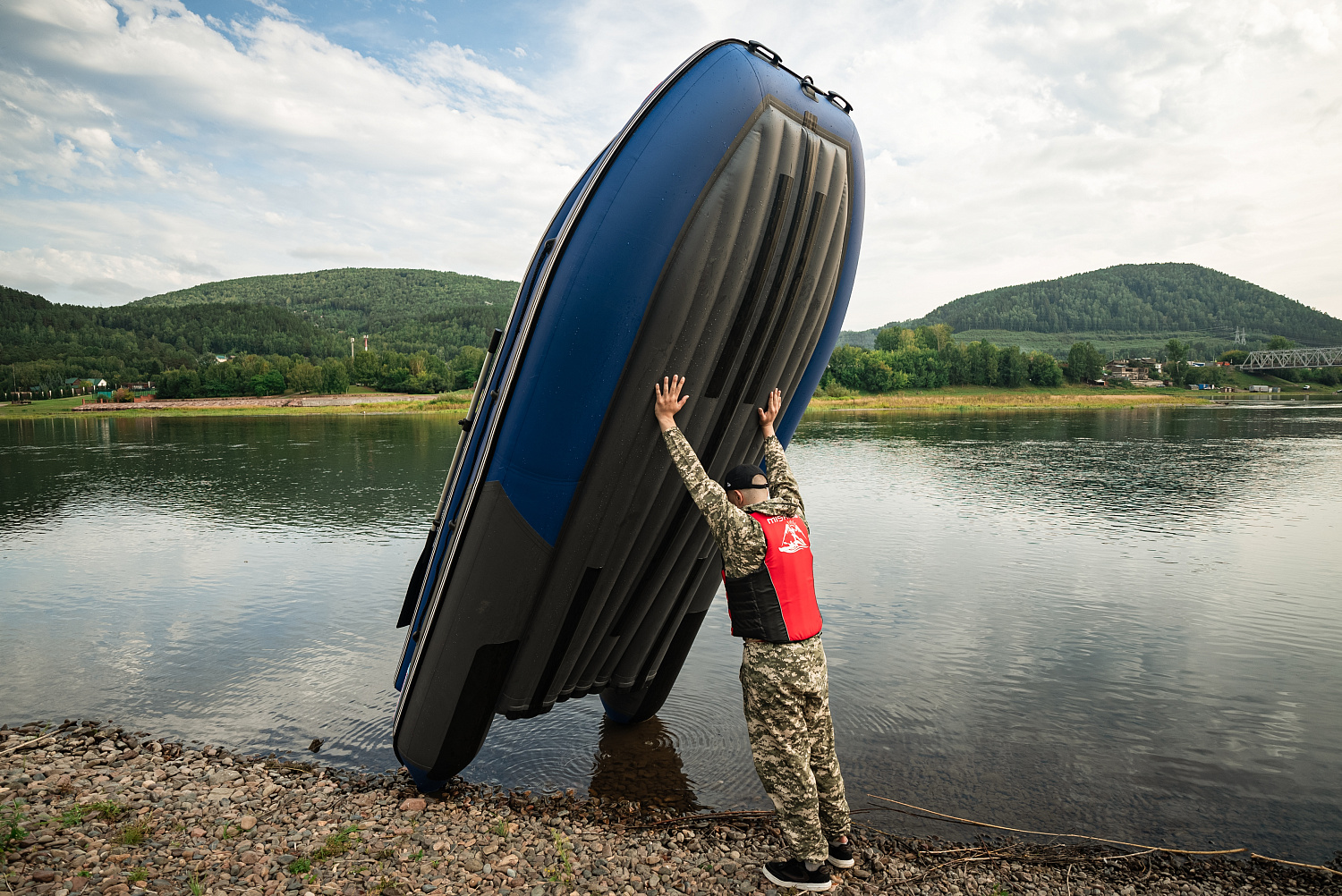 Лодка MISHIMO RIVER FJET PRO 430  под водомет в Ульяновске