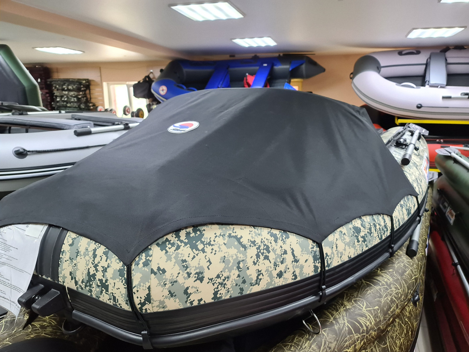 КОМПЛЕКТ НОСОВОГО ТЕНТА К ЛОДКЕ SMARINE AIR MAX 330 ЧЕРНЫЙ в Ульяновске