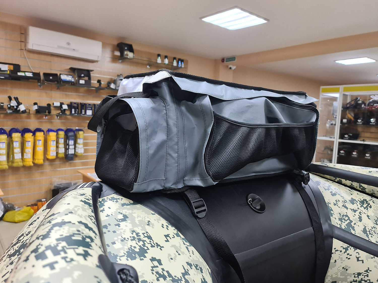 СУМКА ЛЮКС НА БАЛЛОН ДЛЯ ЛОДОК ПВХ 50Х25Х25 СМ в Ульяновске